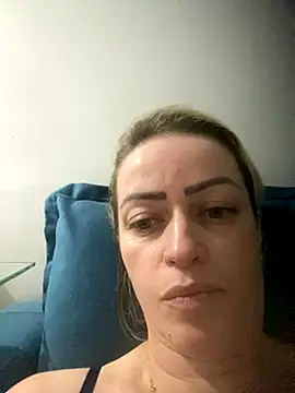 Snapshot of Alerquinasc chatting on 7, 11, 2025 Alerquinasc online show from 7, 11, 2025