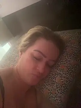 Snapshot of Alerquinasc chatting on 2, 2, 2026 Alerquinasc online show from 2, 2, 2026