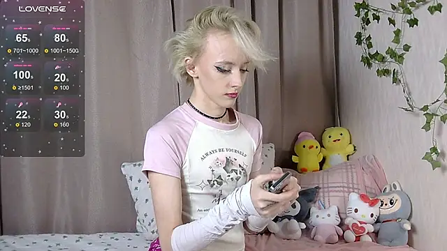 Snapshot of NextVibe_ chatting on 22, 10, 2025 NextVibe online show from 22, 10, 2025