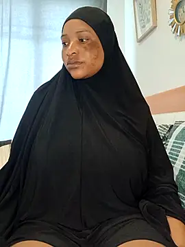 Sweetbxxx24 online show from 27, 4, 2026