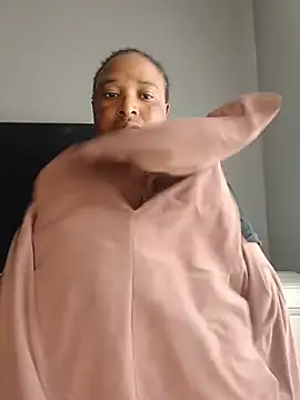Sweetbxxx24 online show from 20, 7, 2026
