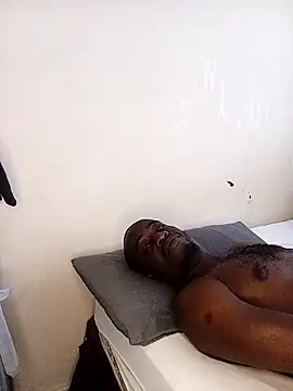 WaiterZim online show from 3, 11, 2025