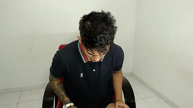 Alex mojica online show from 7, 3, 2026