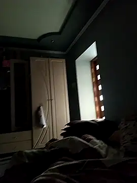 Mumuska online show from 6, 10, 2025