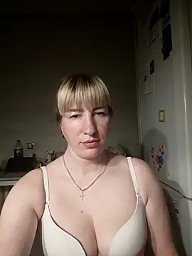 Snapshot of babyjessi chatting on 19, 9, 2025 babyjessi online show from 19, 9, 2025