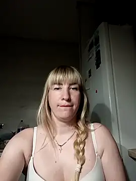 Snapshot of babyjessi chatting on 24, 9, 2025 babyjessi online show from 24, 9, 2025