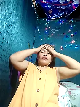 Snapshot of FlowerSexy chatting on 14, 11, 2025 FlowerSexy online show from 14, 11, 2025