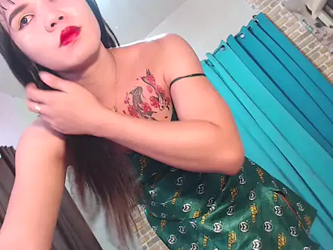 Snapshot of hottest_sarn chatting on 16, 11, 2025 hottest sarn online show from 16, 11, 2025