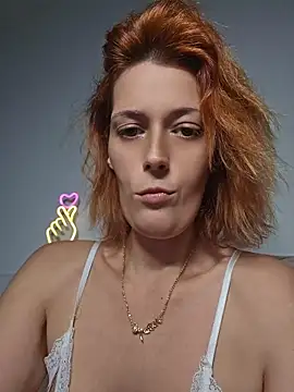 Mila Luciphya online show from 15, 6, 2026