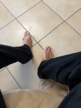 Manu97k online show from 23, 10, 2025