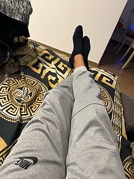 Manu97k online show from 8, 2, 2026