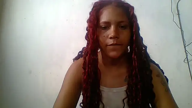 Snapshot of Daila_Lucia chatting on 19, 10, 2025 Daila Lucia online show from 19, 10, 2025