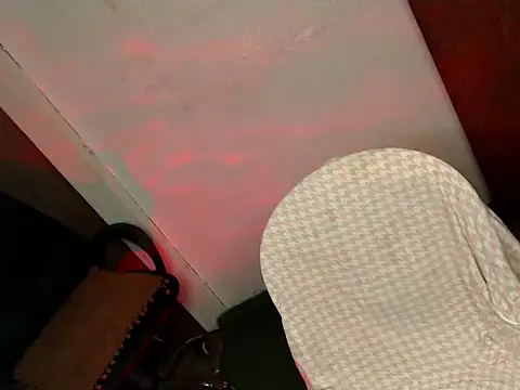 hugecock jane online show from 16, 12, 2025