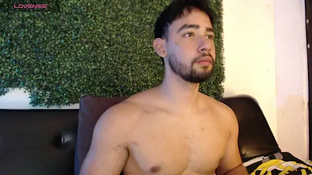 Snapshot of sam_ford_2 chatting on 10, 9, 2025 sam ford 2 online show from 10, 9, 2025