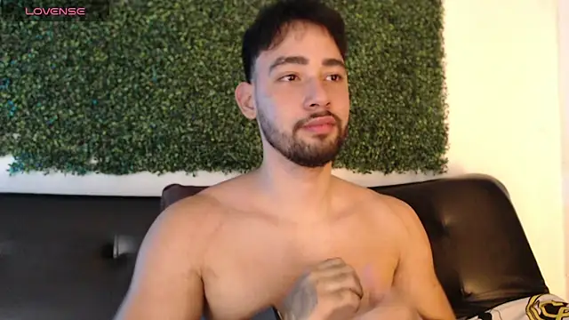 Snapshot of sam_ford_2 chatting on 10, 11, 2025 sam ford 2 online show from 10, 11, 2025