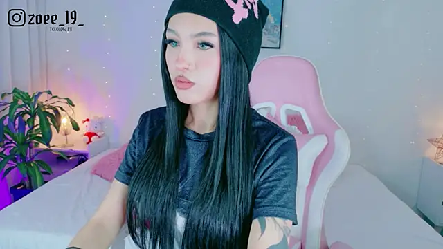 cuteezoe online show from 17, 3, 2026