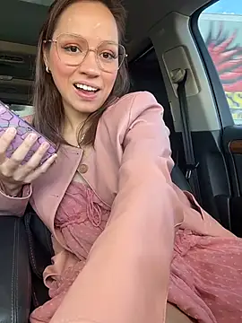 Snapshot of Mrs_MrLove chatting on 17, 11, 2025 Mrs MrLove online show from 17, 11, 2025