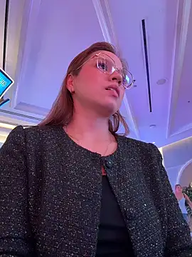 Snapshot of Mrs_MrLove chatting on 2, 3, 2026 Mrs MrLove online show from 2, 3, 2026