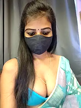 Misss-julli online show from 13, 2, 2026