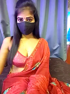 Misss-julli online show from 11, 4, 2026