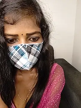 Misss-julli online show from 23, 7, 2026
