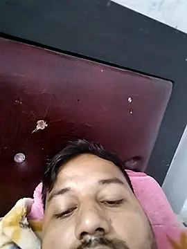 Snapshot of sumit_19 chatting on 8, 11, 2025 sumit 19 online show from 8, 11, 2025