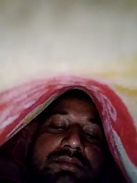 Snapshot of sumit_19 chatting on 20, 12, 2025 sumit 19 online show from 20, 12, 2025