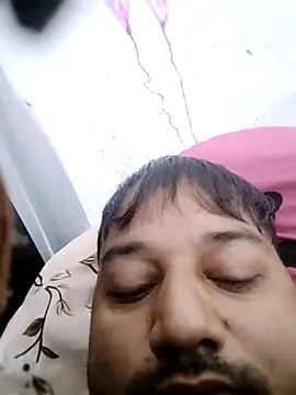 Snapshot of sumit_19 chatting on 12, 1, 2026 sumit 19 online show from 12, 1, 2026