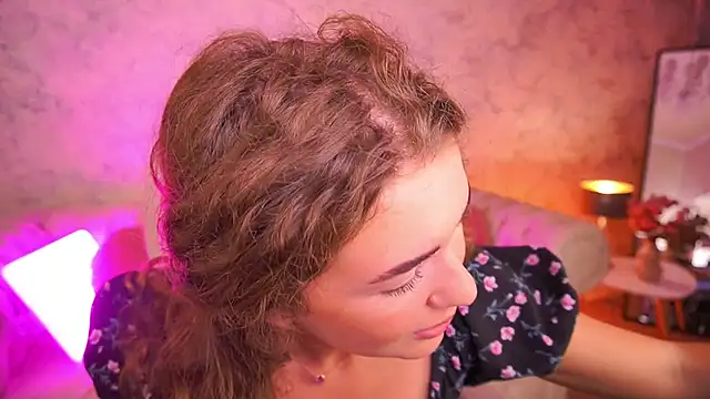 CurlyCandyXX online show from 11, 10, 2025