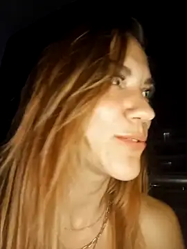 SlimBellaa online show from 8, 9, 2025