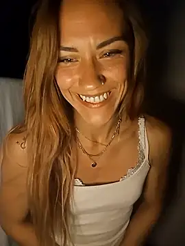 SlimBellaa online show from 11, 9, 2025