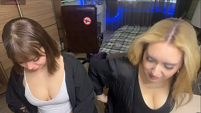 Snapshot of xxx_sandra_ chatting on 12, 6, 2026 xxx sandra online show from 12, 6, 2026