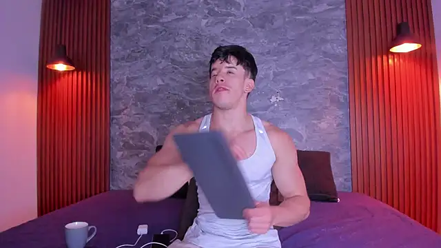 MaxCooper1 online show from 11, 9, 2025