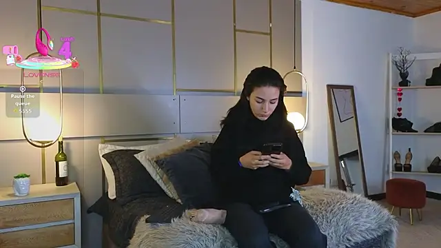 Lina Montclair online show from 14, 3, 2026