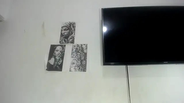 Foxy Lovex online show from 19, 9, 2025