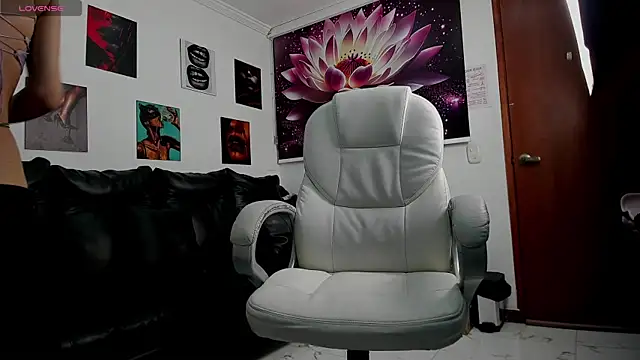 lycoris 19 online show from 2, 10, 2025