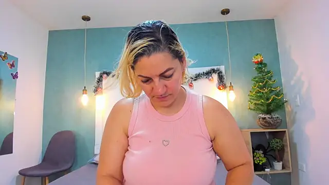 Heidy milf online show from 4, 12, 2025