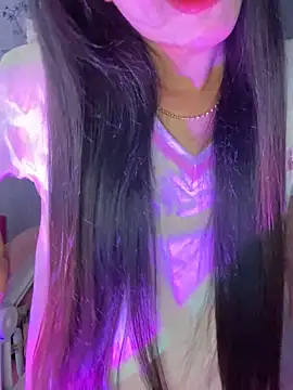 Snapshot of Sexlove_bb chatting on 7, 2, 2026 Sexlove bb online show from 7, 2, 2026