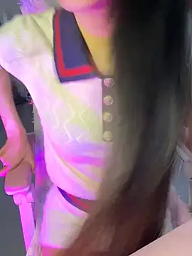 Snapshot of Sexlove_bb chatting on 2, 3, 2026 Sexlove bb online show from 2, 3, 2026