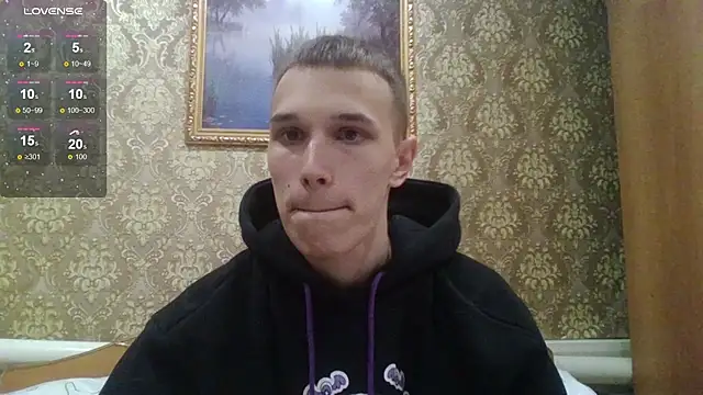 Snapshot of your___honeyy chatting on 4, 11, 2025 your honeyy online show from 4, 11, 2025