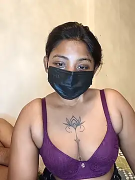 Hot-Sexy-Riya online show from 6, 3, 2026