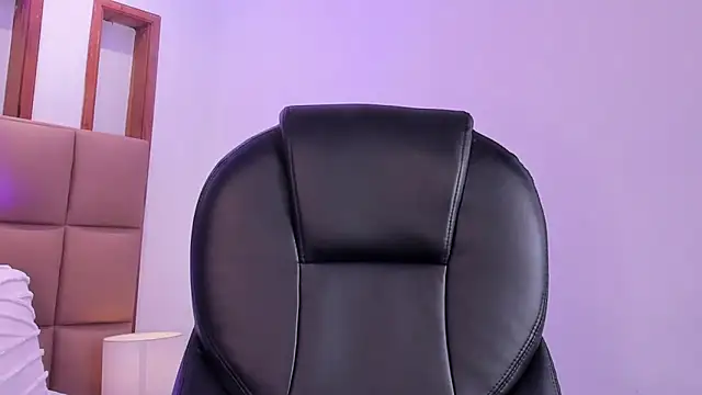 NoaDream online show from 1, 10, 2025