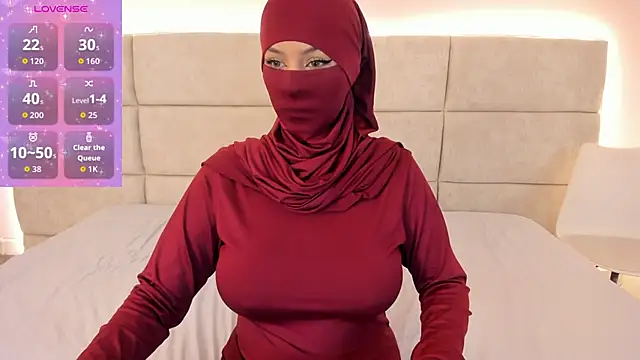  Nadiaa online show from 22, 9, 2025