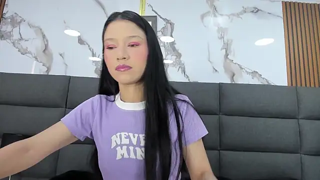 Sophie Calloway online show from 6, 3, 2026