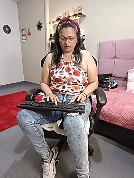 SolVegaNaciente online show from 19, 7, 2026