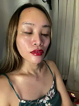 RomanticPearlTS online show from 9, 6, 2026