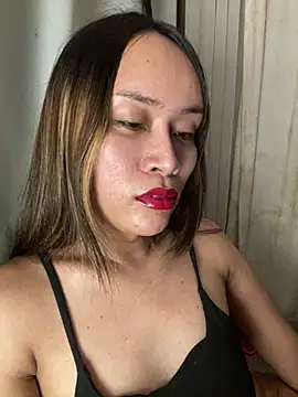 RomanticPearlTS online show from 24, 7, 2026