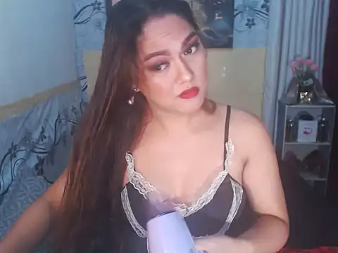 Alexandriasexycock4u online show from 4, 11, 2025