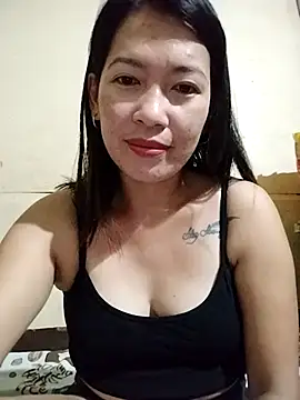 wildxxxGia online show from 29, 5, 2026