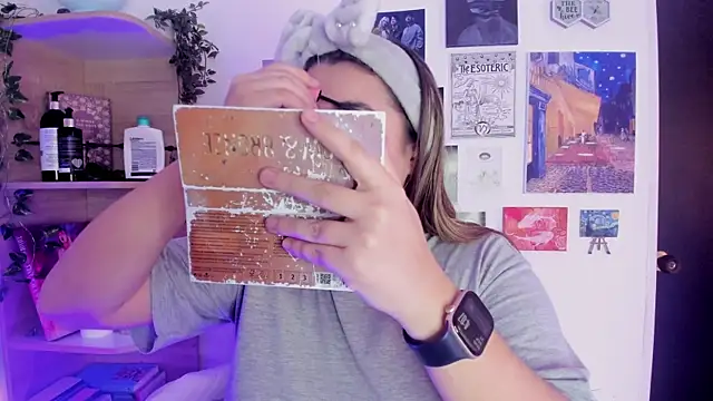 Lana Herondale online show from 21, 9, 2025